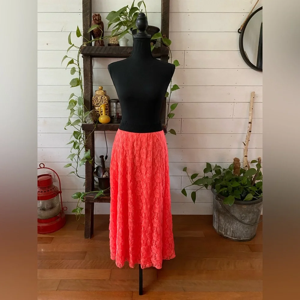 LuLaRoe: Vibrant Neon Coral Orange A-Line Lace Skirt